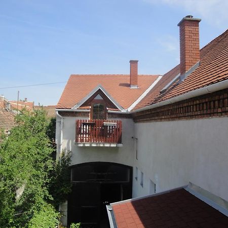 Guest House Ringhofer Vendeghaz Sopron Ngoại thất bức ảnh